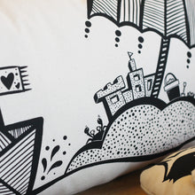 Load image into Gallery viewer, organic cotton cushion cover design detail
